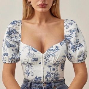 Reformation White and Blue Floral Square-Neck Puff Sleeve Top